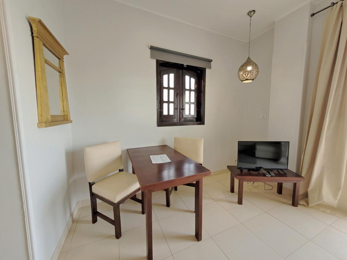 In Luxor Nile Apartments 외부 사진